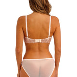 Wacoal Embrace Lace Classic Underwired Bra in Angel Wing/Rose Dust