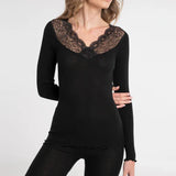 Oscalito Long Sleeved V-Neck Top with Leavers Lace Insert
