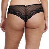 Chantelle Cabaret Sauvage Revealing Shorty