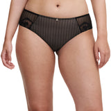Chantelle Cabaret Sauvage Revealing Shorty