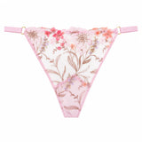 Huit Dalya Thong
