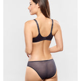 Empreinte Charlotte Brief