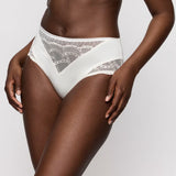 Prima Donna Naica Full Brief