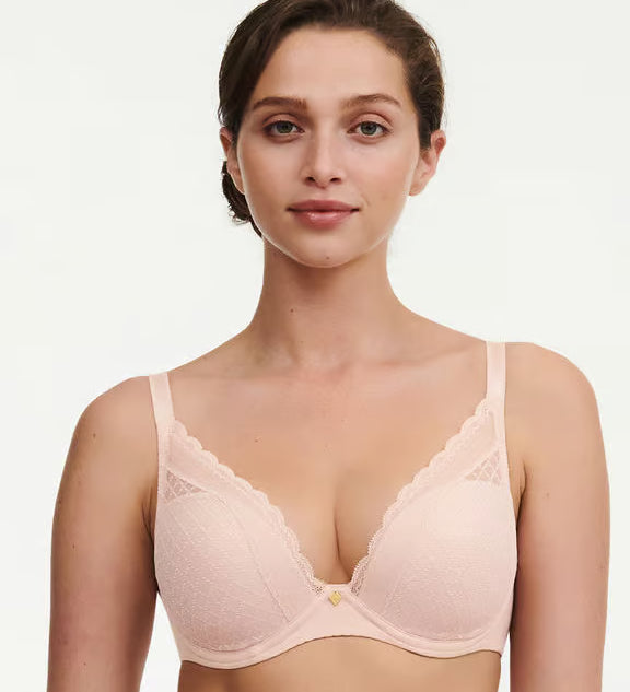 Chantelle Norah Chic Plunge T-Shirt Bra in Dusky Pink